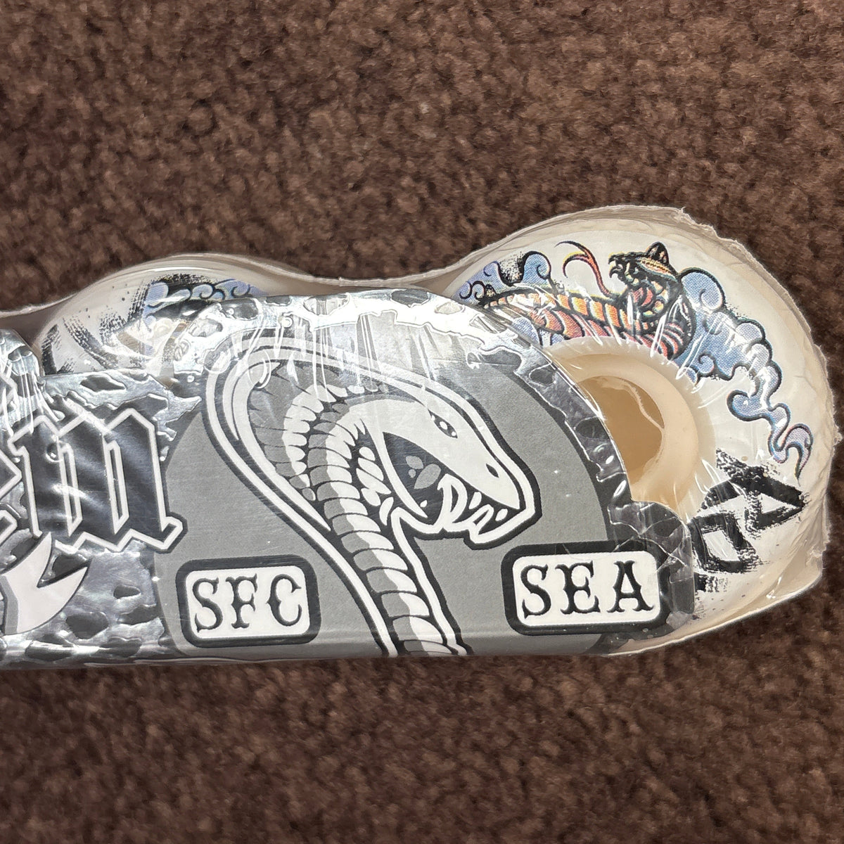 Road Crew Skateboard Wheels 52mm 99a